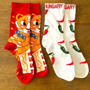 ⚠️Add on +$1 ⚠️New : 2 pairs of socks⭐️